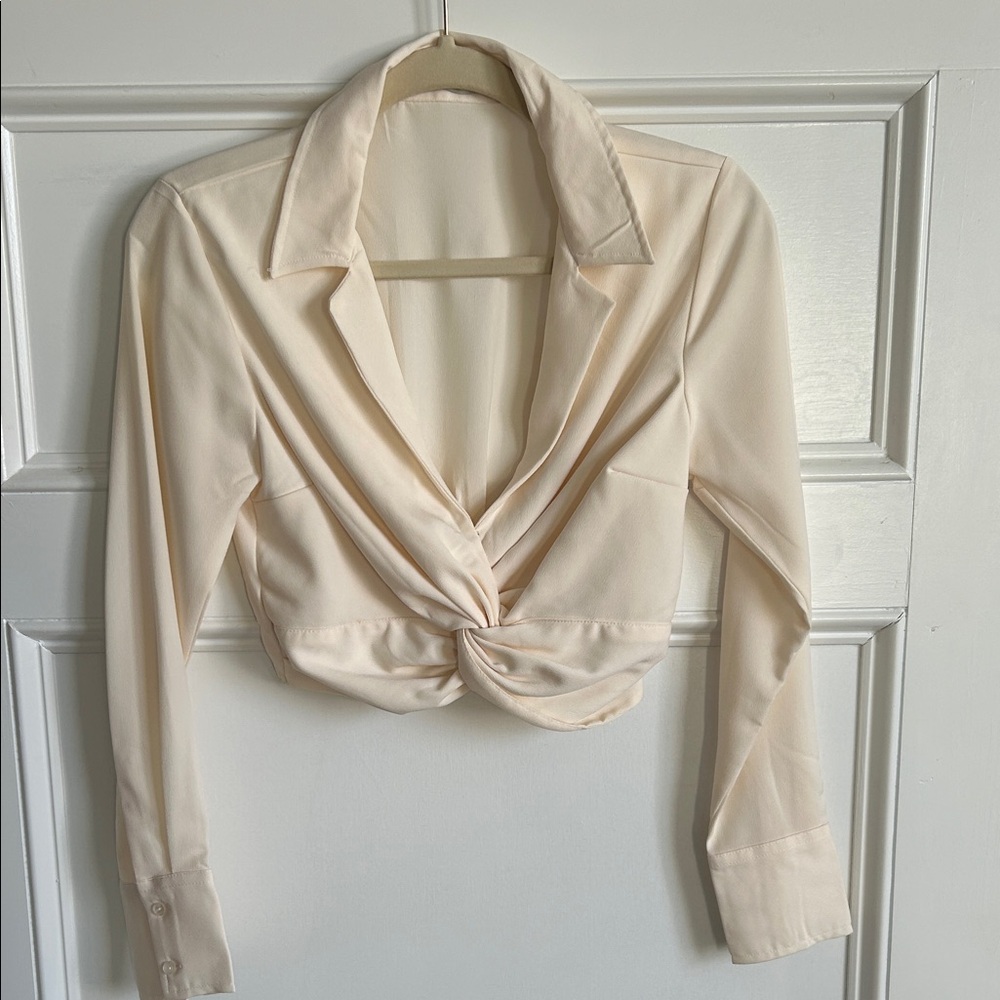 Cropped Collared Abercrombie & Fitch Blouse